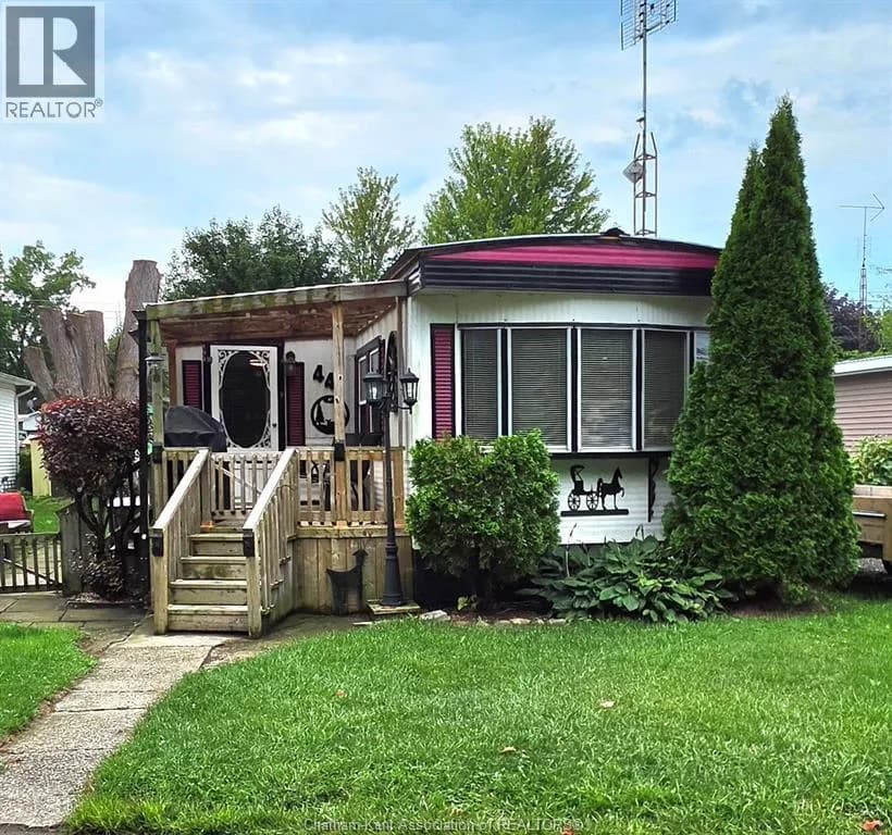 Riverside · Lot 44, Chatham